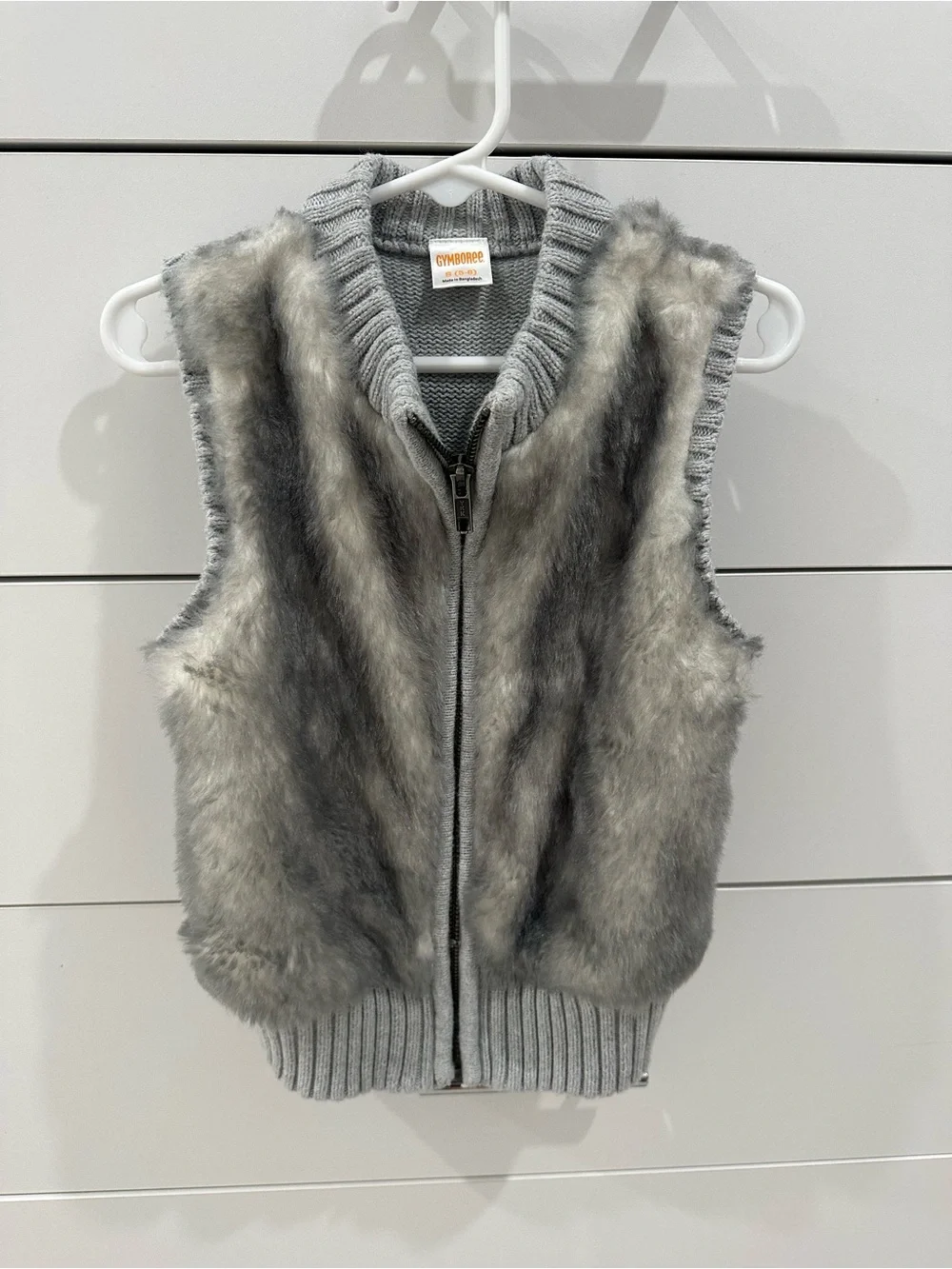 Gymboree Girls' Gray Faux Fur Zip Vest Size 5